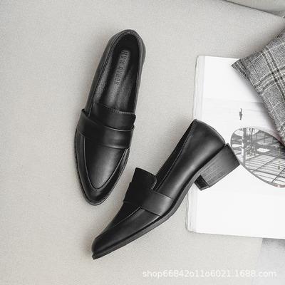 Тан Цзин указал туфли из маленькой кожи женские лакированные профессиональные рабочие туфли на низком каблуке деловые одинарные туфли Хуэйчжоу женская обувь