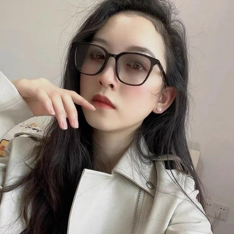 Модные Ретро Простые Квадратные Солнцезащитные Очки Лето UV400 Оттенки Солнцезащитные Очки Женщины Мужчины Желтовато-коричневые Линзы Винтаж Роскошный Дизайн Очки