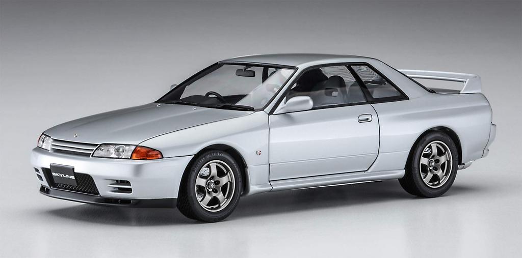 Hasegawa Nissan Skyline Early Model Plastic Model Kit 20496 1/24 GT-R (BNR32)