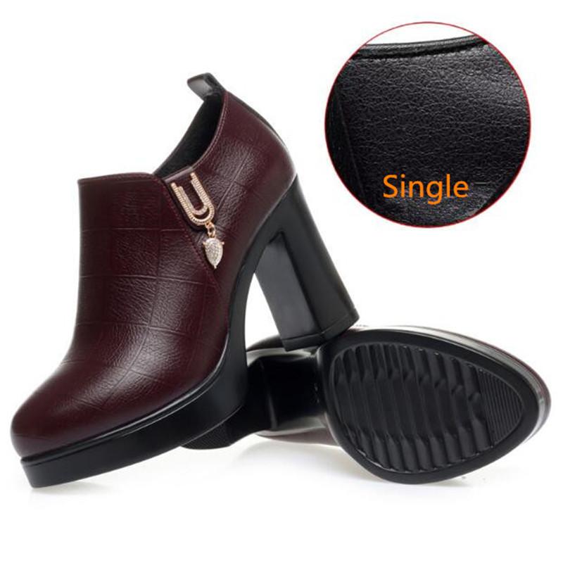 Модные черные туфли-лодочки на высоком каблуке с мехом 2024 женские осенне-зимние туфли на толстой платформе для офиса, для модели, для мамы