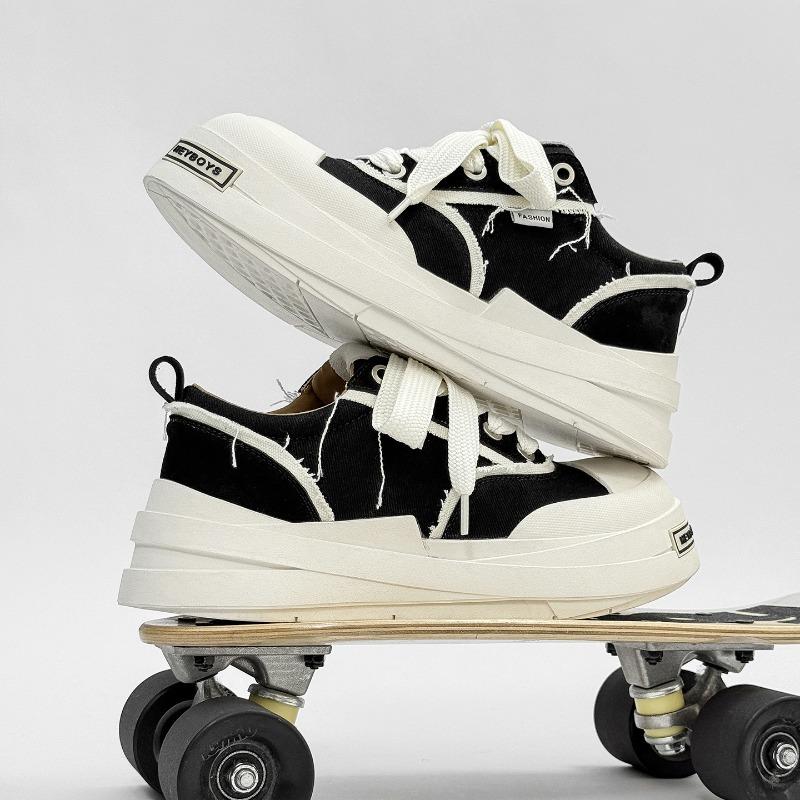 Модная обувь для мужчин Модные парусиновые мужские туфли Увеличивающие рост Повседневные на толстой подошве Кеды на платформе для пары Трендовые кроссовки Zapatos Hombre