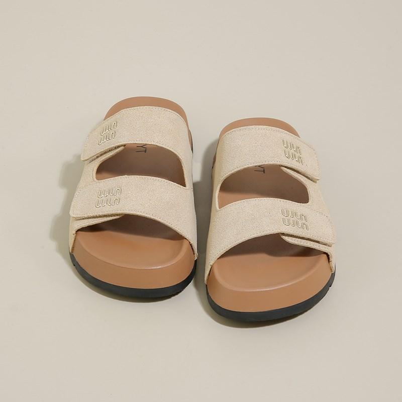 Мода 2025 Мода Шлепанцы женские на толстой подошве Летние Новые женские сандалии Роскошные дизайнерские сандалии Плоская обувь для женщин