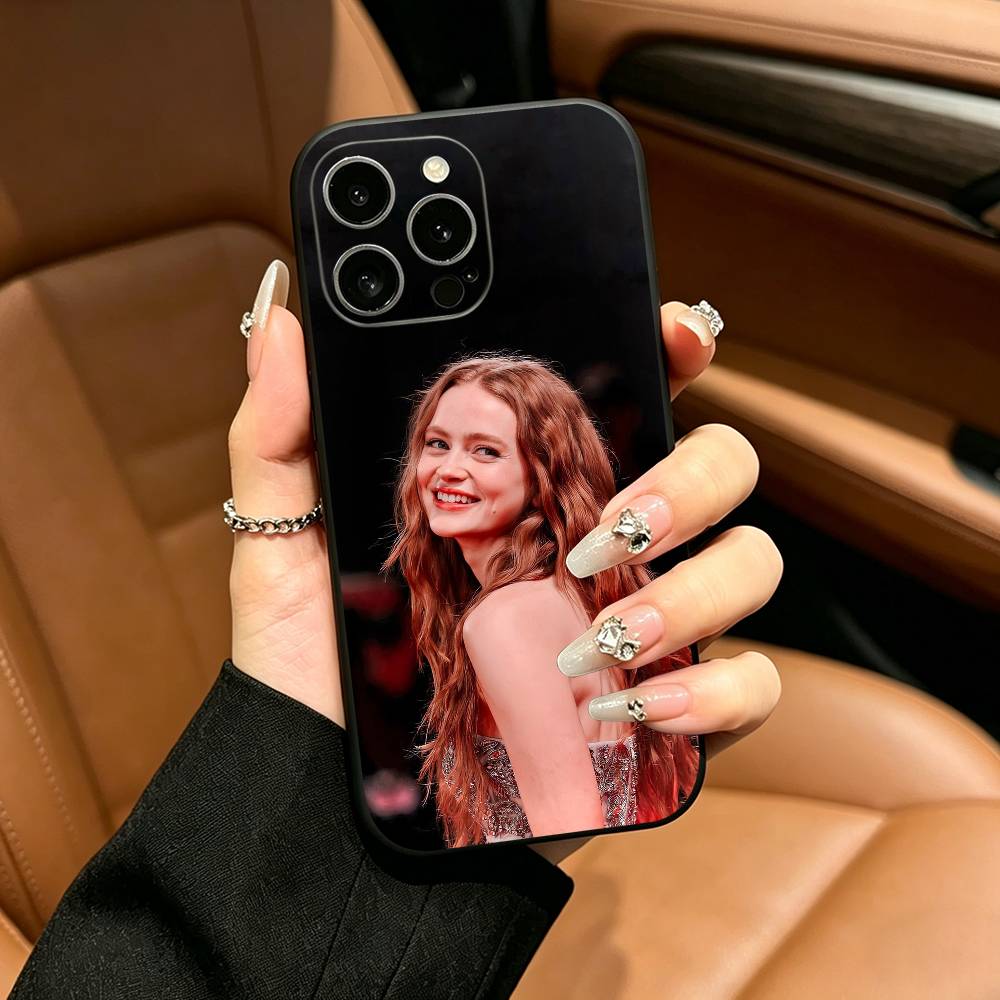 Звезда популярного сериала -S-Сэди Синк Чехол для телефона для iPhone 17,16,15,14,13,12,11 Pro Max,16/15/14Plus,XS Мягкий черный чехол