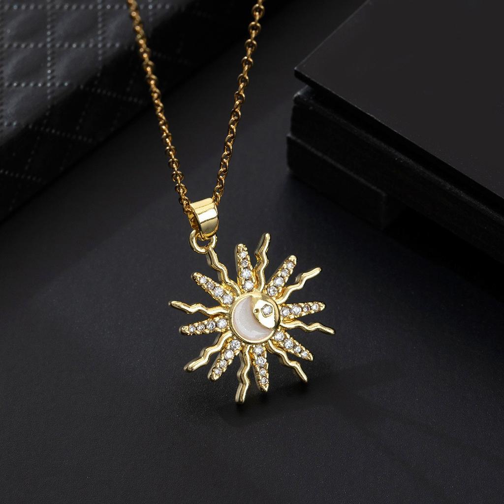 New Ethnic Style Micro-paved Zircon Solar Geometric Necklace Pendant Clavicle Chain Inlaid