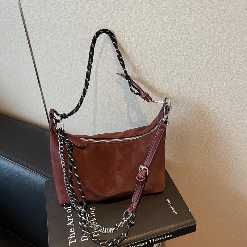 Цепочная сумка под мышкой женская 2025 новая модная универсальная ретро высококлассная сумка на плечо сумка-мессенджер для通勤