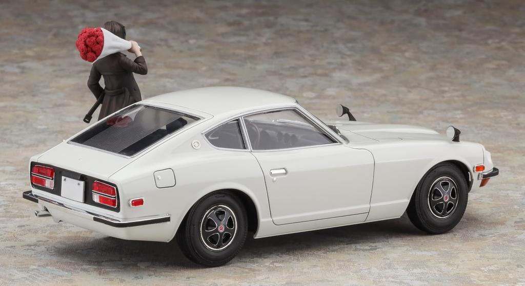 Hasegawa Classic Car Girls Series Datsun 240Z with Figure Plastic Model Kit SP692 1/24