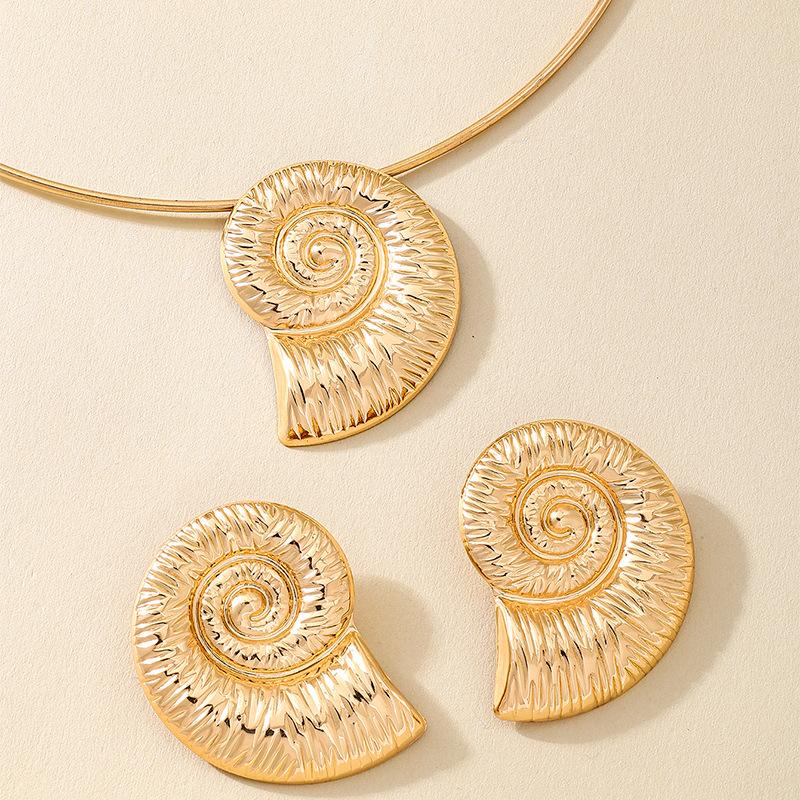 Women's European American Style Alloy Butterfly Pattern Necklace Drop Earrings Set Banquet Style Jewelry Set