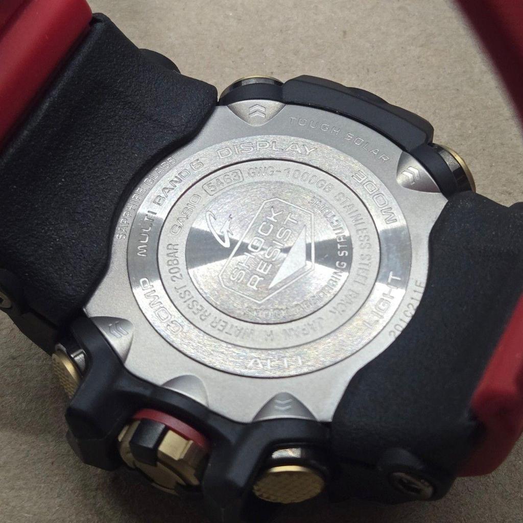 Б/у CASIO G-SHOCK MUDMASTER GWG-1000GB-1AJF Черный ремешок + Красный ремешок