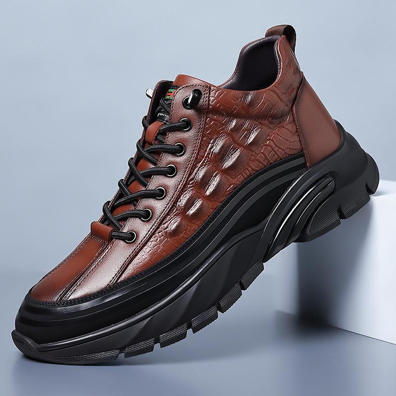 FashionGenuine Leather Men Work Shoes Lace Up Outdoor Sports Non-slip High-top Hiking Shoes for Men Black Shoes Male Sneakers