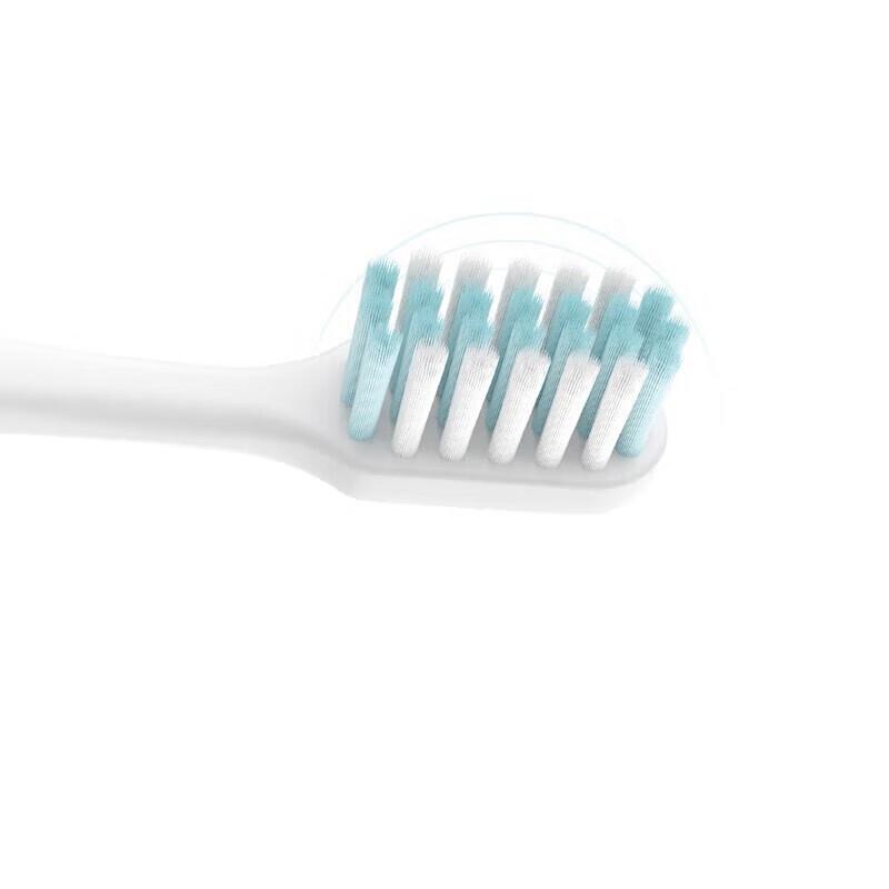 Leng Suan Ling Cloud Feel Gum Care Toothbrush