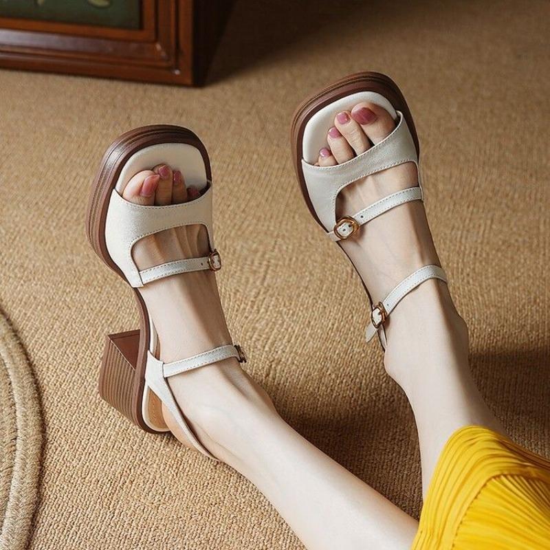 Fashion Woman Shoes Roman Style Beige Buckles Sandals for Women Dress Round Toe Tip Sabot Sandal 2024 Luxury Casual Original Trend Korea