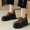 Мода леопардовый женский платформа балетки повседневная обувь бренд замшевые туфли на высоком каблуке женская осень 2025 тренд мода мелкий запатилы Mujer