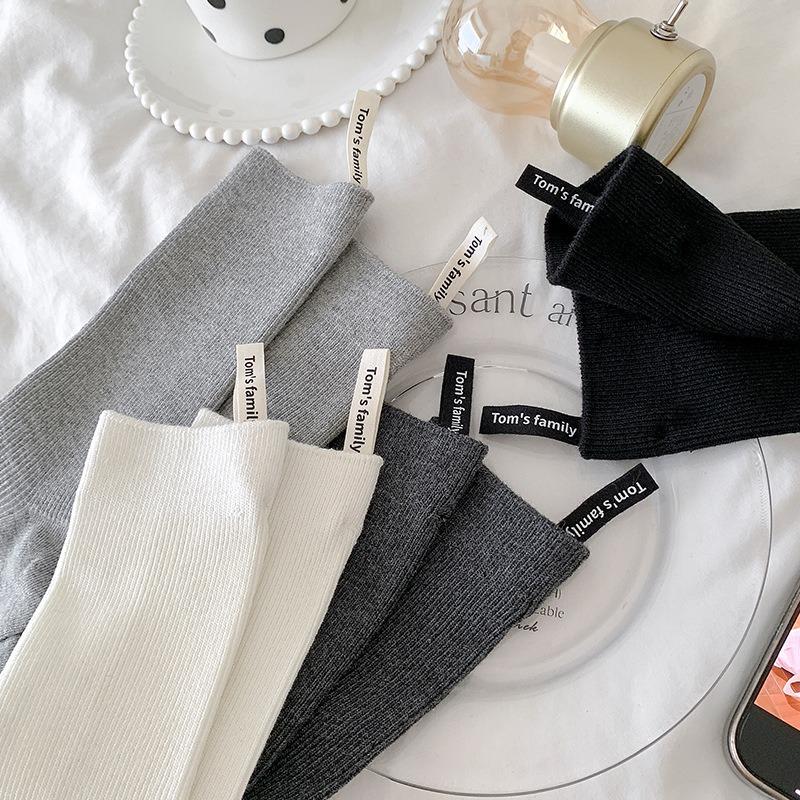 Heel Cloth Label Socks for Women, Solid Color Striped Mid-calf Socks, Spring and Autumn Trendy Pile Socks, Grey Socks