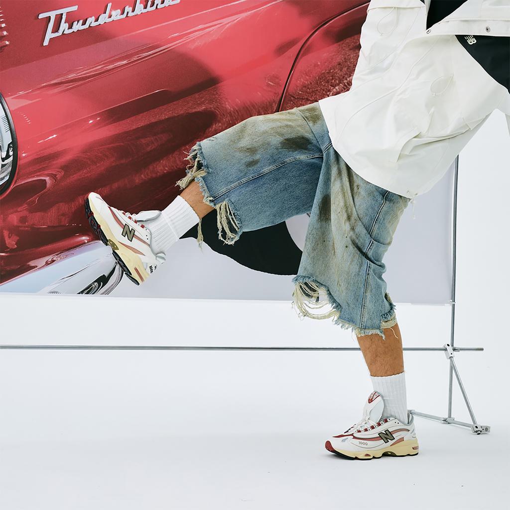 New Balance 1000 Sea Salt Astro Dust унисекс кроссовки кремовые M1000CB