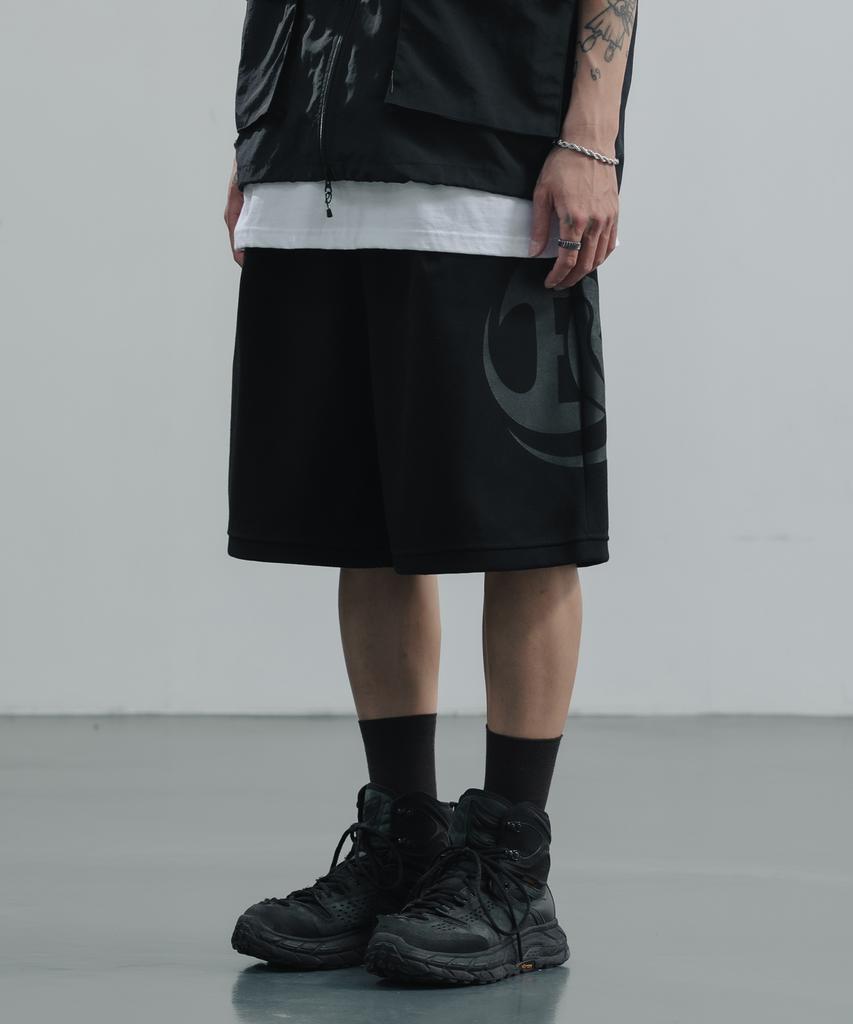 Burning Capone Bc Symbol Logo Bermuda Shorts (Black)