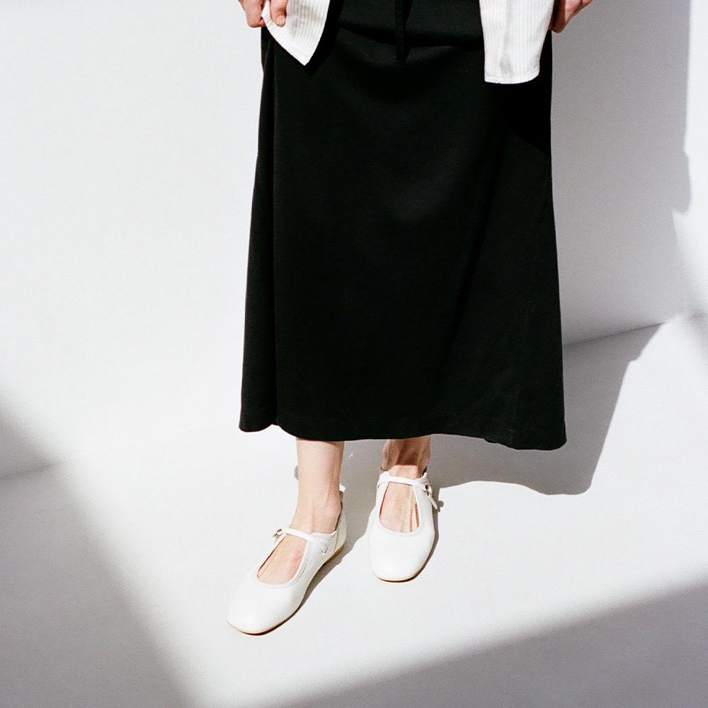 Chielei Emma Flat [C5S09Iv]