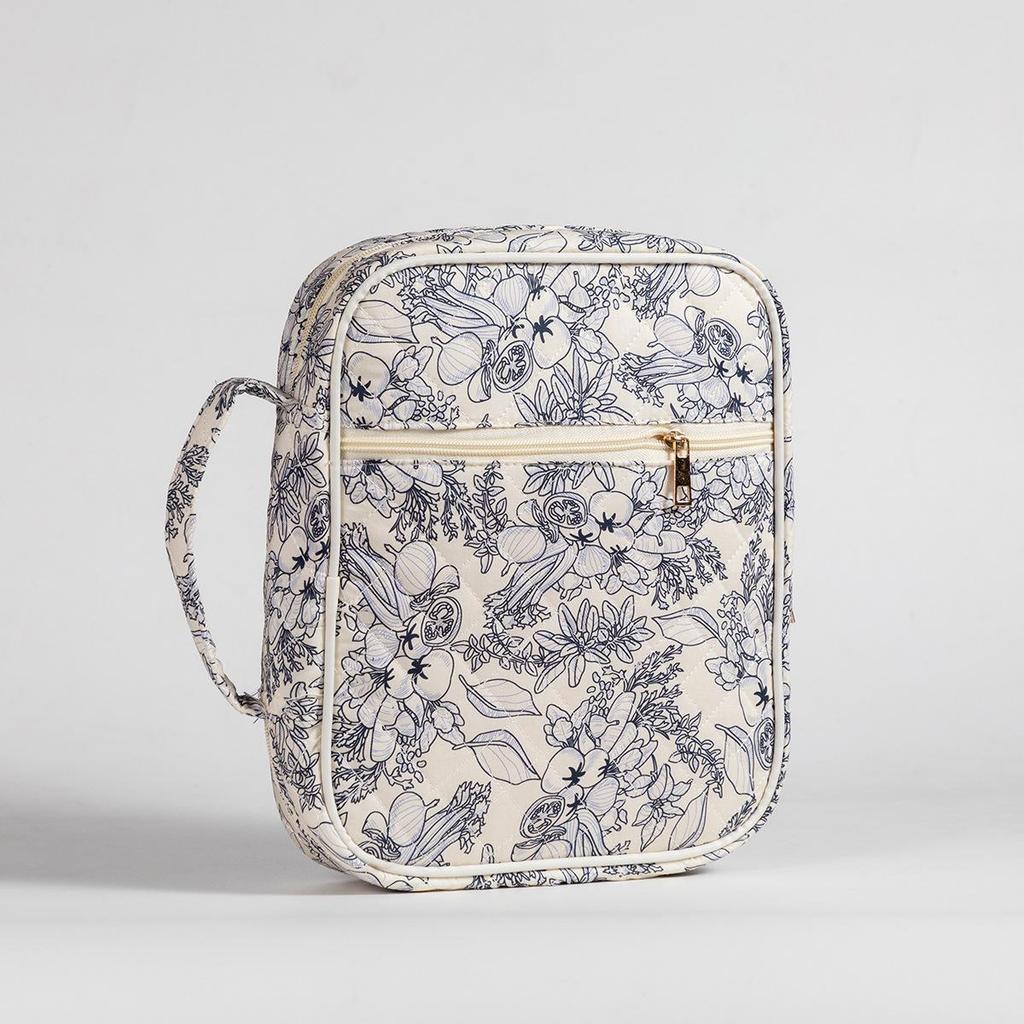 Portable Quilted Cotton Book Bag – Dustproof Cover for Travel & Prayer Books