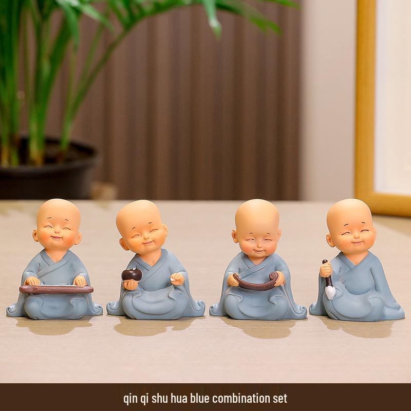 Милые фигурки маленьких монахов ручной работы из смолы для украшения рабочего стола