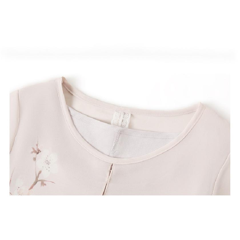 Летнее двухслойное шифоновое платье Cheongsam: Тонкое и дышащее платье с цветочным узором, идеально подходящее для элегантного и прохладного лета.