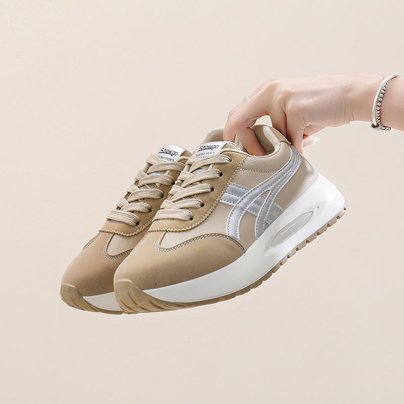 Ins корейская версия новой женской обуви для пап 2025 года, весна, студенческие беговые спортивные туфли на толстой подошве, увеличивающие рост, повседневная обувь KT2692