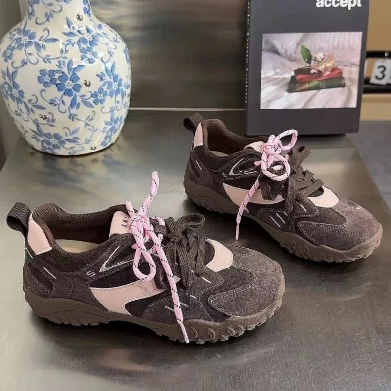 Женская обувь 2024 года, брендовая женская обувь на шнуровке из вулканизированной кожи, модная цветовая гамма, новая круглая головка плюс бархатная повседневная обувь для активного отдыха