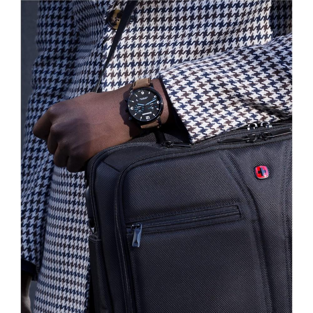 Wenger Часы WENGER URBAN METROPORITAN CHRONO (Городской Метрополитен) 01.1743.112 Кварц