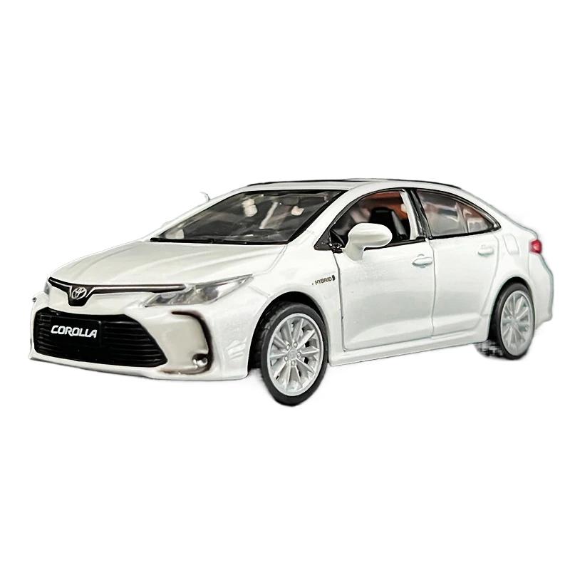 1/33 TOYOTA Corolla Hybrid Alloy Car Die Литая игрушечная модель автомобиля Звук и свет Детские игрушки Коллекционные предметы Подарок на день рождения