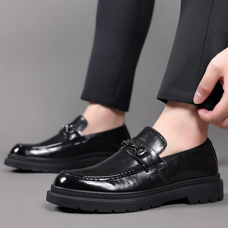 High Quality Men Casual Leather Doudou Shoes Lightweight Loafers Casual Business Dress Shoes England Comfy Flat Designer Shoes