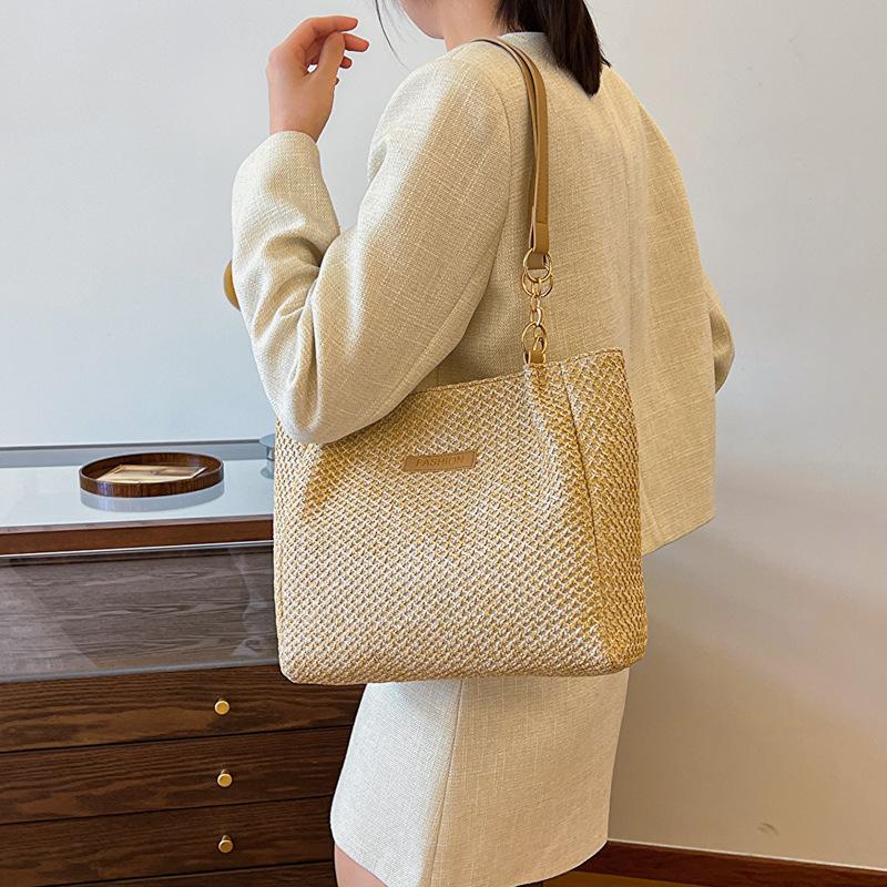 Модная сумка-тоут большой вместимости на одно плечо для женщин, весна 2024, новая повседневная сумка для поездок на работу в Корейском стиле, простая повседневная сумка-тоут