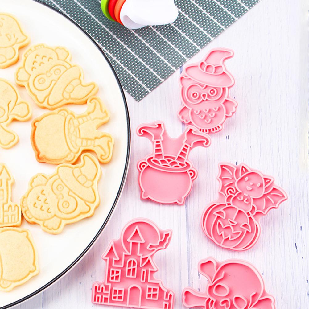 6Pcs 3D Halloween Cookie Cutter Set Cartoon Biscuit Mold for Fondant Pastry Baking