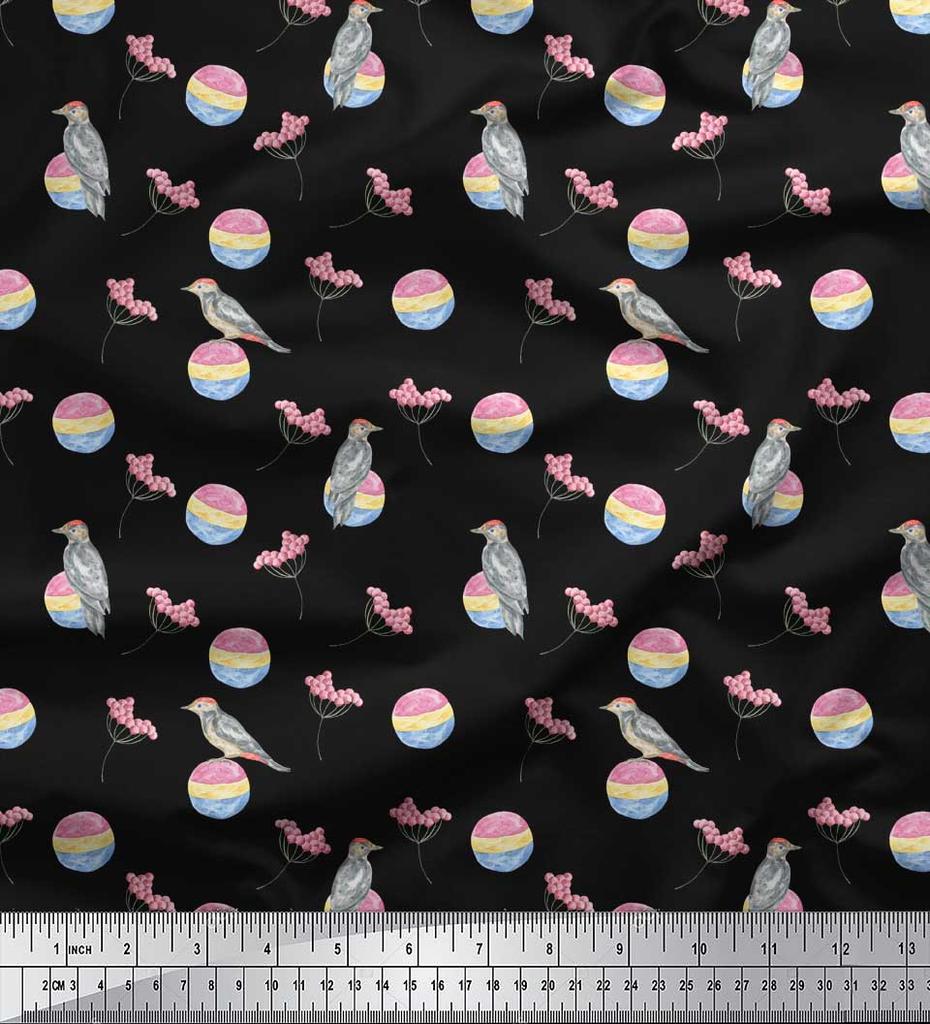 Soimoi Черная полиэстеровая креповая ткань с принтом красных ягод и птиц-дятлов по метрам 42 дюйма