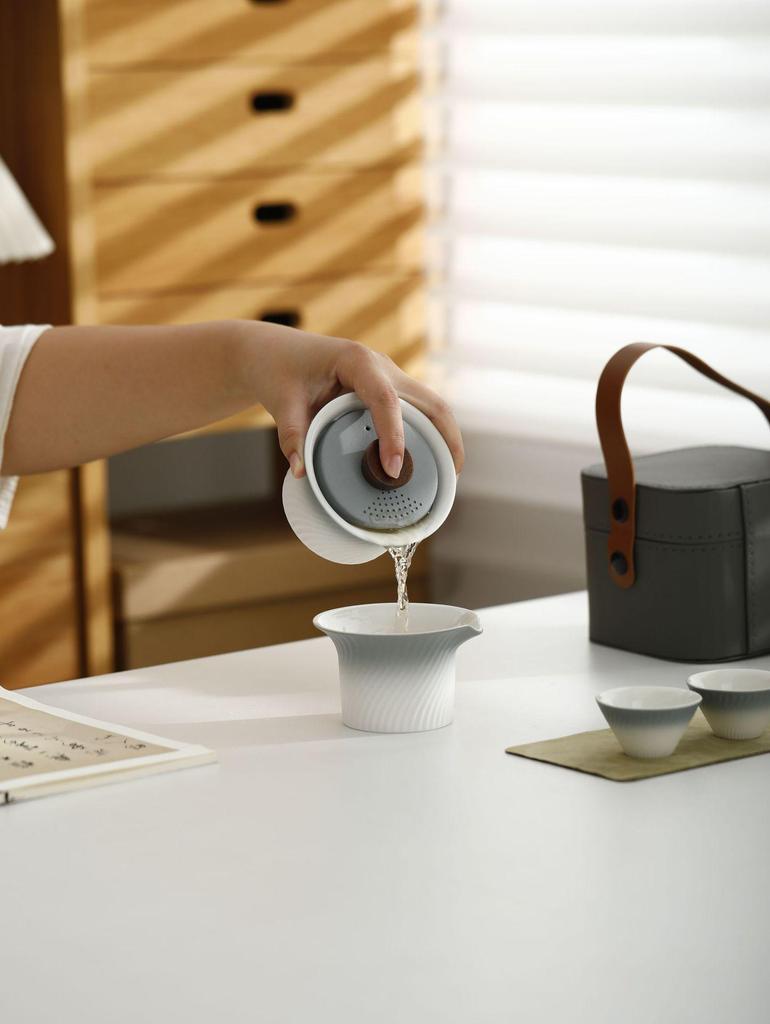 Outdoor Portable Ceramic Tea Set: One Pot, Three Cups, Gradient Grey Glaze for Travel and Business Trips