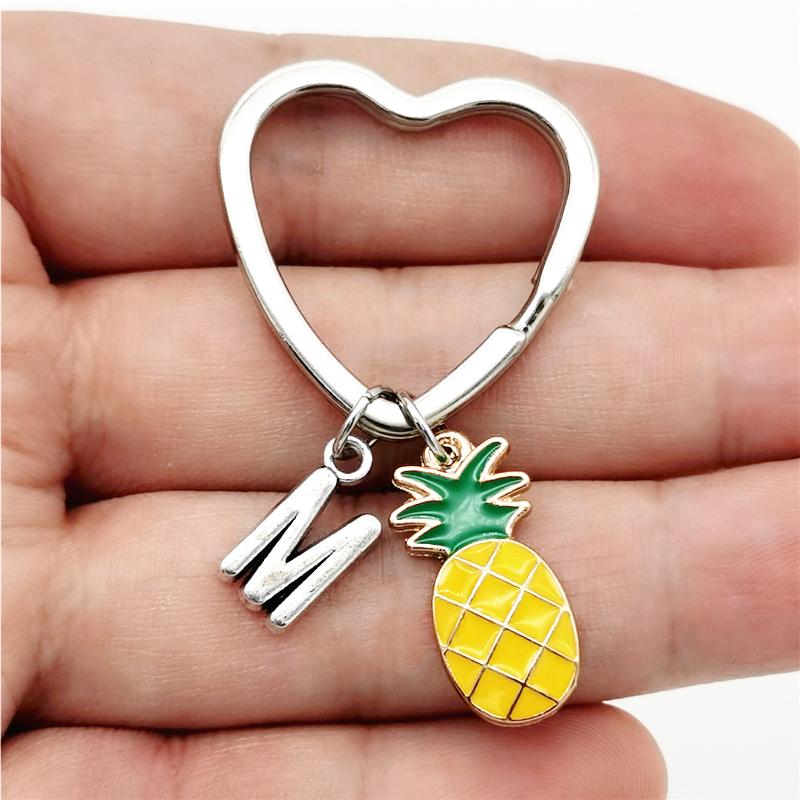 26 Letters Initial Pineapple Keychain Heart Keyring Pineapple Pendant Jewelry Fruit Charms Best Friends Keychain Gifts