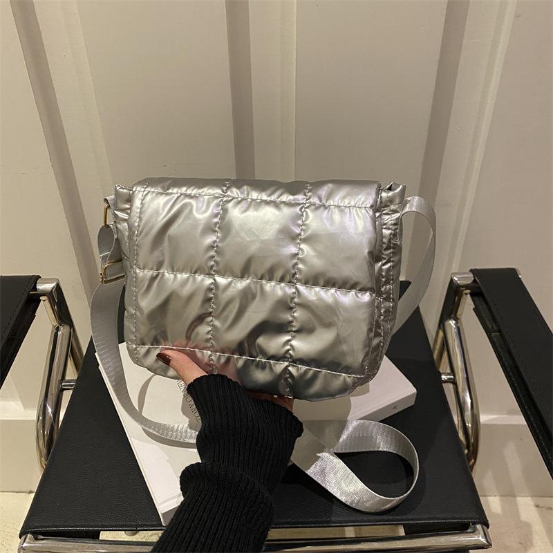 Yogodlns Women Elegant Quilted Shoulder Bags Cloud Pleated Bubbles Crossbody Bag Fashion Simple Solid Color Commute Shopping Bags