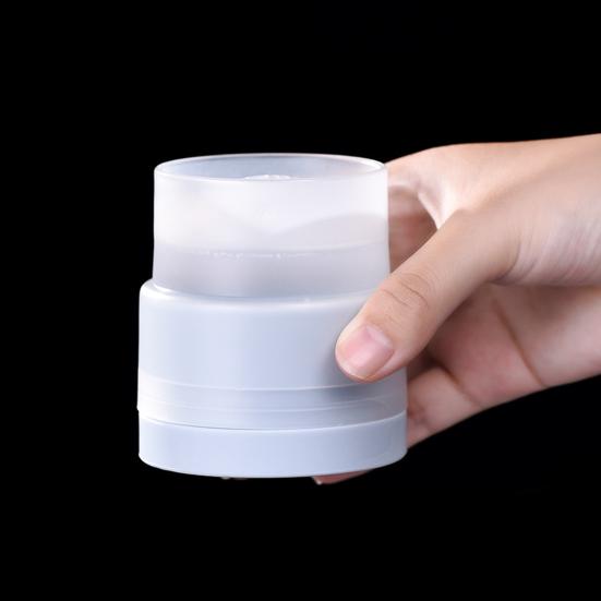 Штабелируемый аппарат для приготовления льда без запаха с большим сферическим поддоном для кубиков льда с водой