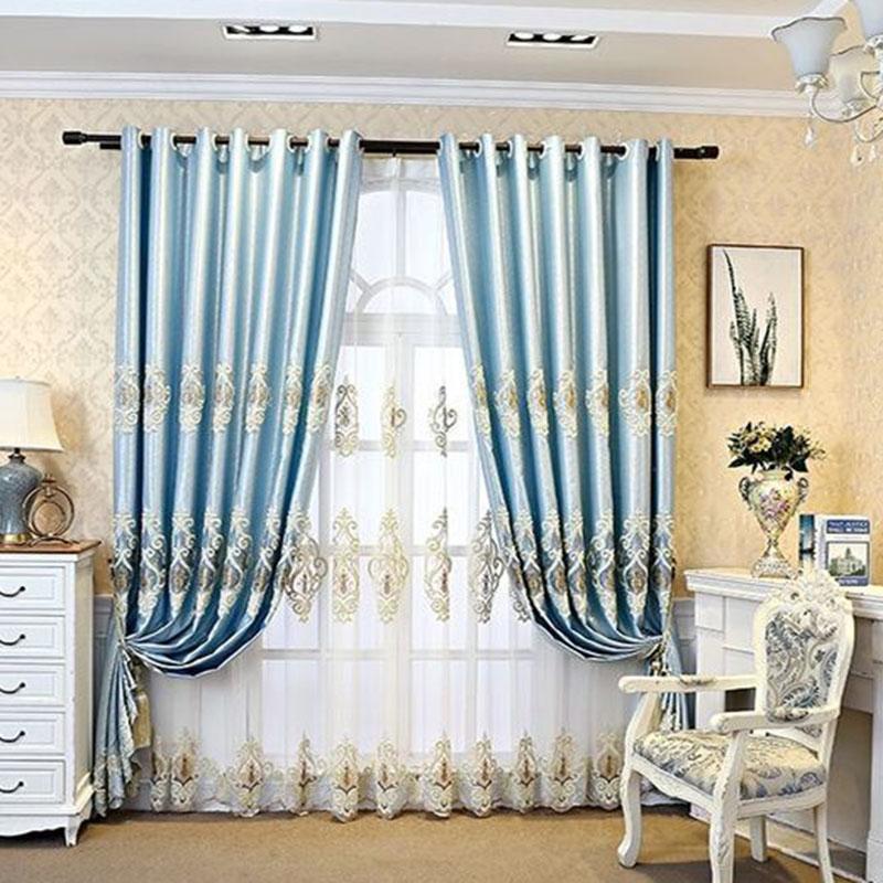 Плотные шторы в оригинальном дизайне