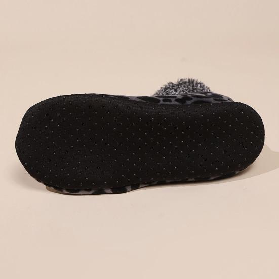 1 Pair Women Leopard Floor Socks Autumn Winter Non-slip Men Women Soft Fluffy Thick