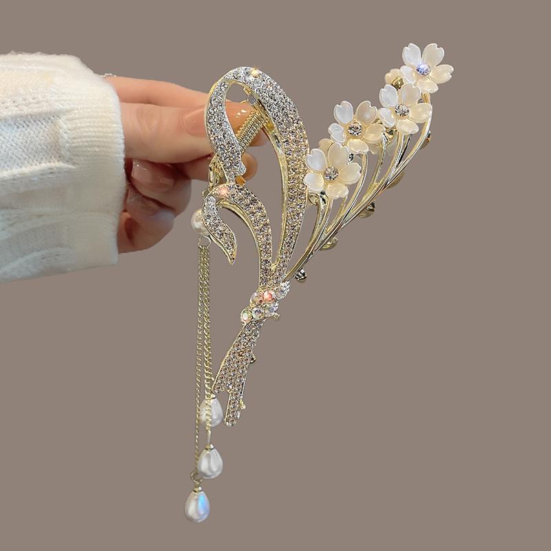 Новая Alloy Женские Стразы Зажим для Волос Заколки Модный Цветок Бабочка Кисточка Клипса для Хвоста Головной Убор Аксессуары для Волос