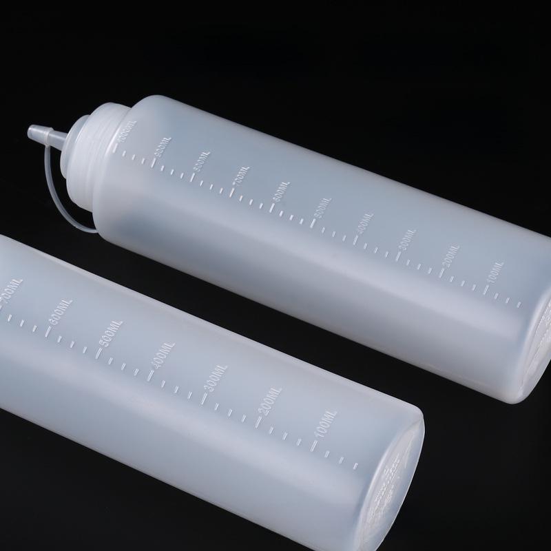 Бутылка для соуса PE Squeeze объемом 240 мл со шкалой для кетчупа и салата