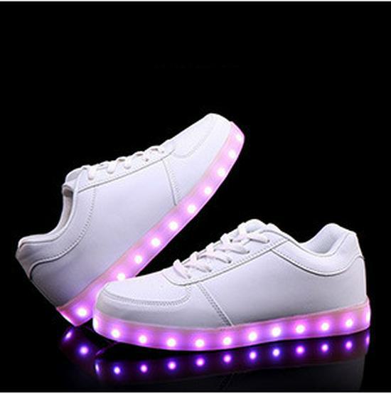 Colorful LED Light-Up Low-Top Sneakers - Casual Korean Style for Men’s Dance and Sports
