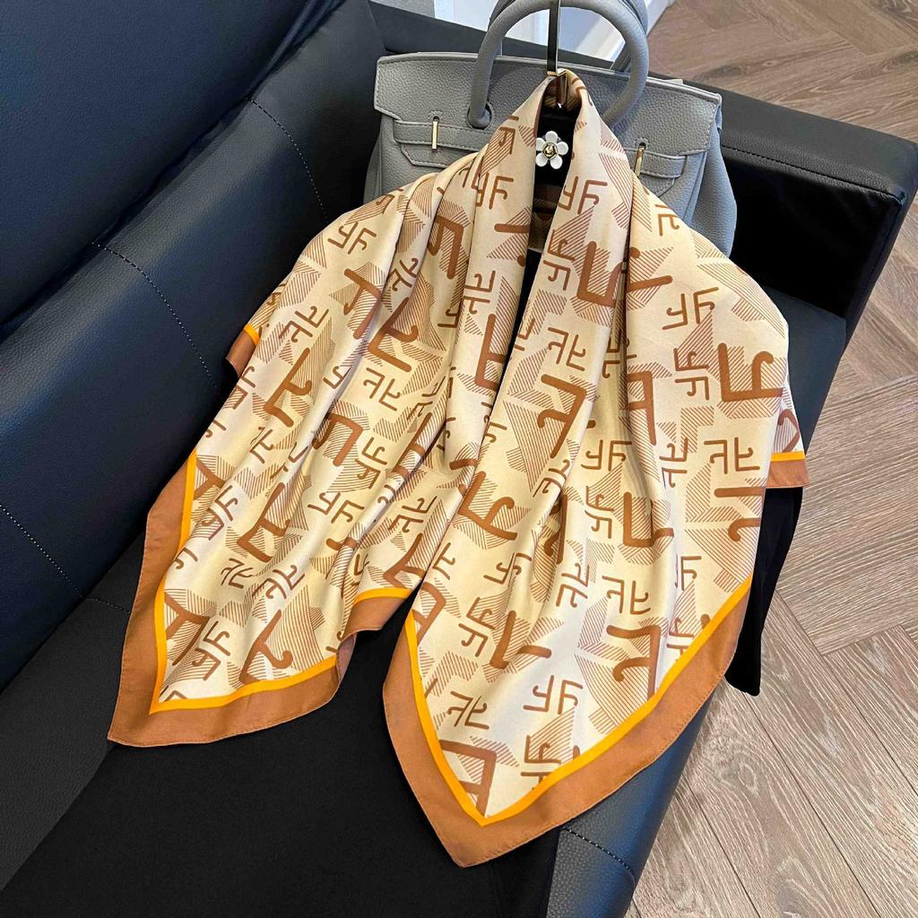 Retro 91 square scarf twill silk printing Korean version girls silk scarf summer and autumn imitation silk decorative gift scarf