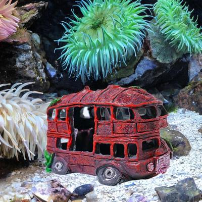 Декорация аквариума с использованием авторазрушений для водной среды обитания