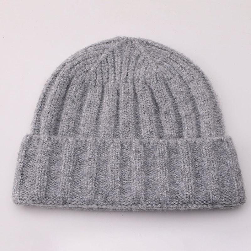 Big head circumference cashmere knitted hat European and American simple solid color autumn and winter ear protection wool hat spot