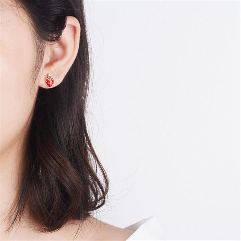 Милые серьги-пусеты в корейском стиле с клубничкой и капельным маслом для женщин