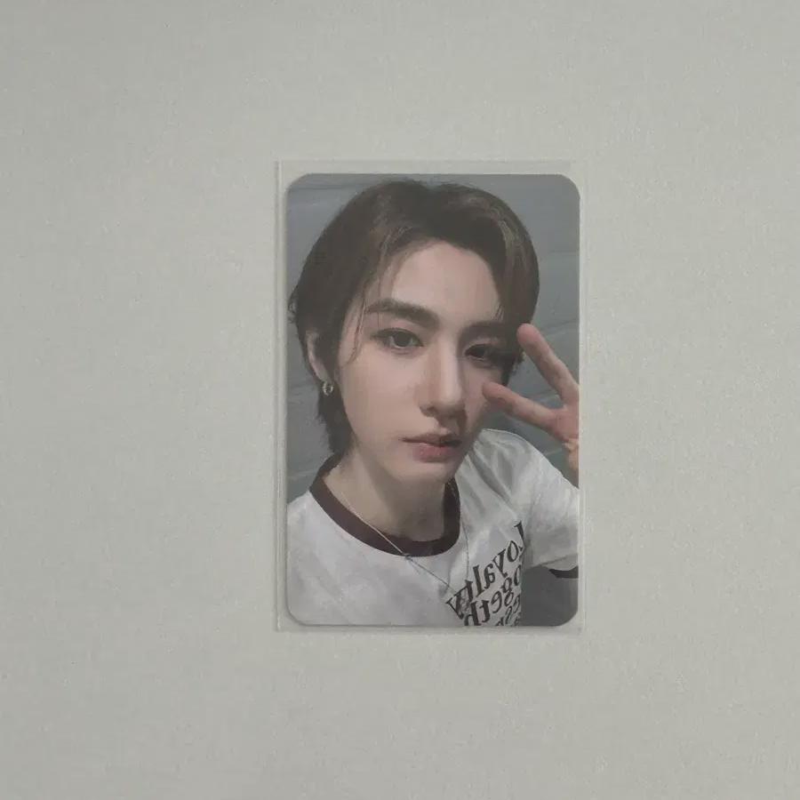 Boynextdoor How Leehan Hyundai Soundwave Popup Store Luck Lucky Draw Photocard