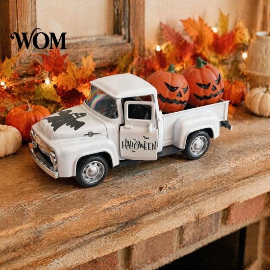Retro Car Desktop Decor Halloween Pick-up Truck Alloy Figurine, Holding Pumpkin Vintage Statue, Metal Ornament Miniature Vehicle for Holiday