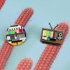 Retro Antenna TV Pins Snowflake Screen Television Brooches Fashion Vintage TV Pin  Badge