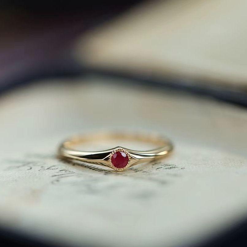 Классические художественные рубиновые кольца для женщин, тонкие, многослойные, стильные, легкие, роскошные, ретро, изящные, красные кольца, подходящие для ежедневного ношения, ювелирные изделия, подарки