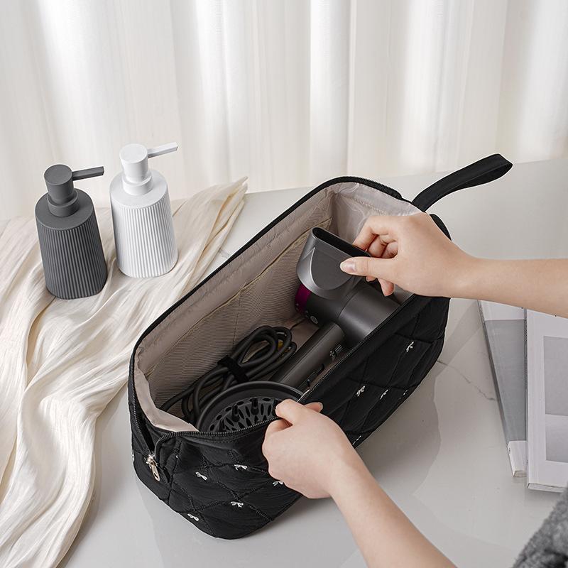 Women Hair Dryer Storage Bag For Travel Cute Bow Embroidery Quilted Hair Tools Waterproof Zipper Cosmetic Bags