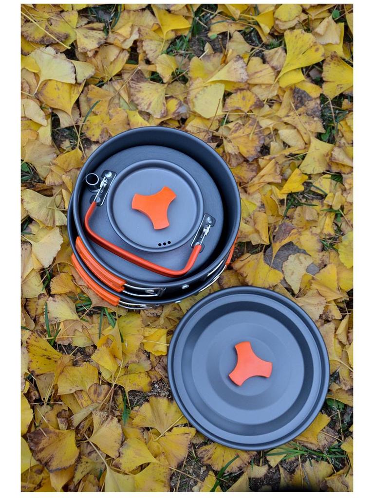 Набор походной посуды ARCSTG: Портативный походный чайник, сковорода и посуда для приключений в дикой природе.